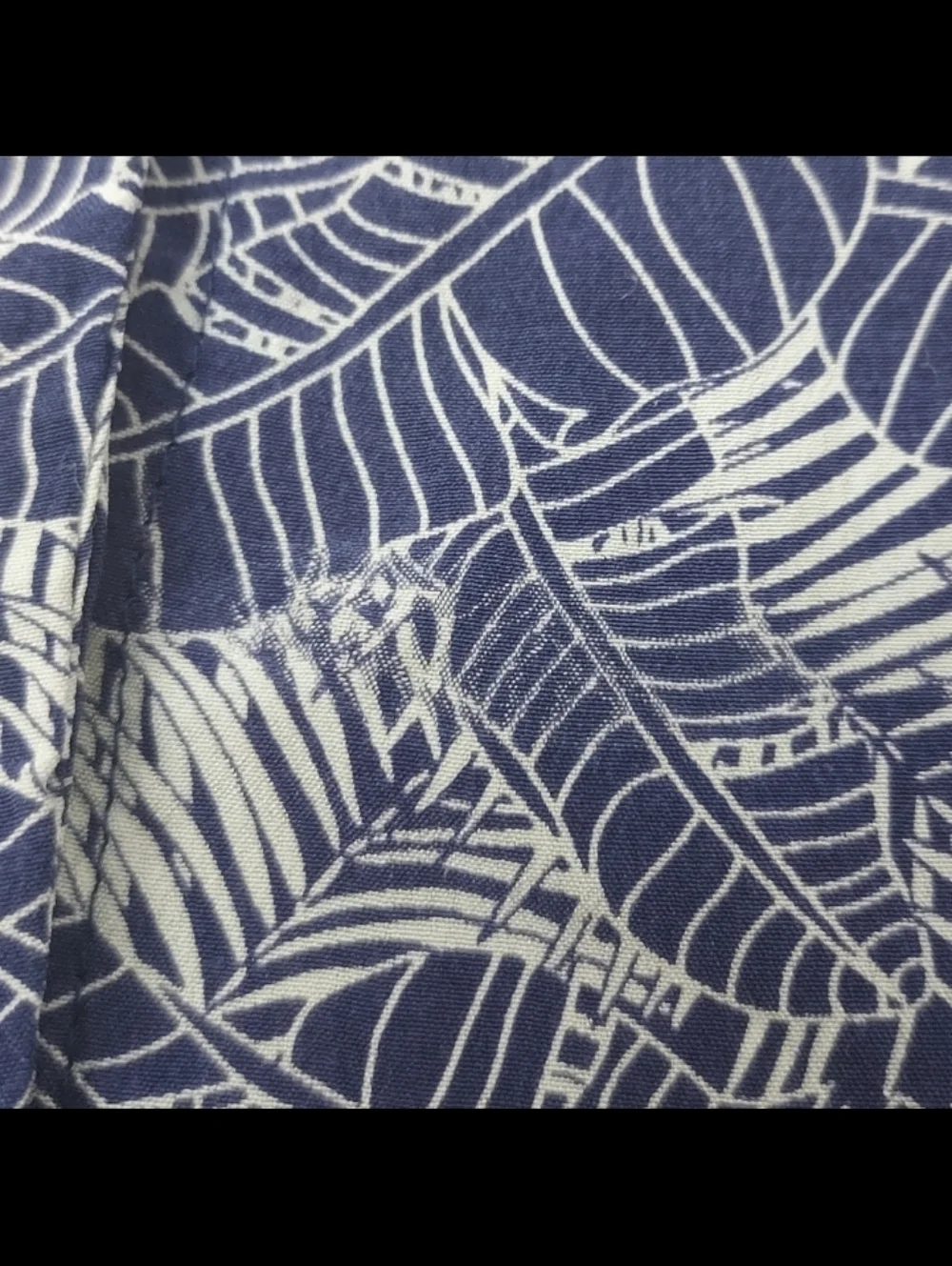 EQUIPMENT Tegan Sleeveless Silk Shirt Dress in Leaf Print Small S